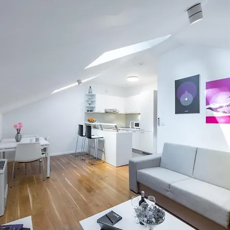 Dubrovnik Central Accommodation Гостевой дом