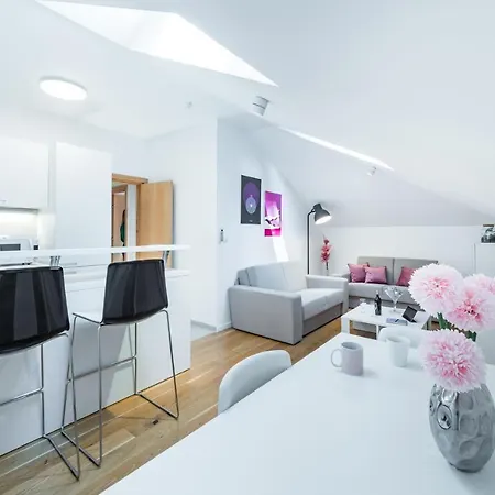 ゲストハウス Dubrovnik Central Accommodation ドゥブロブニク